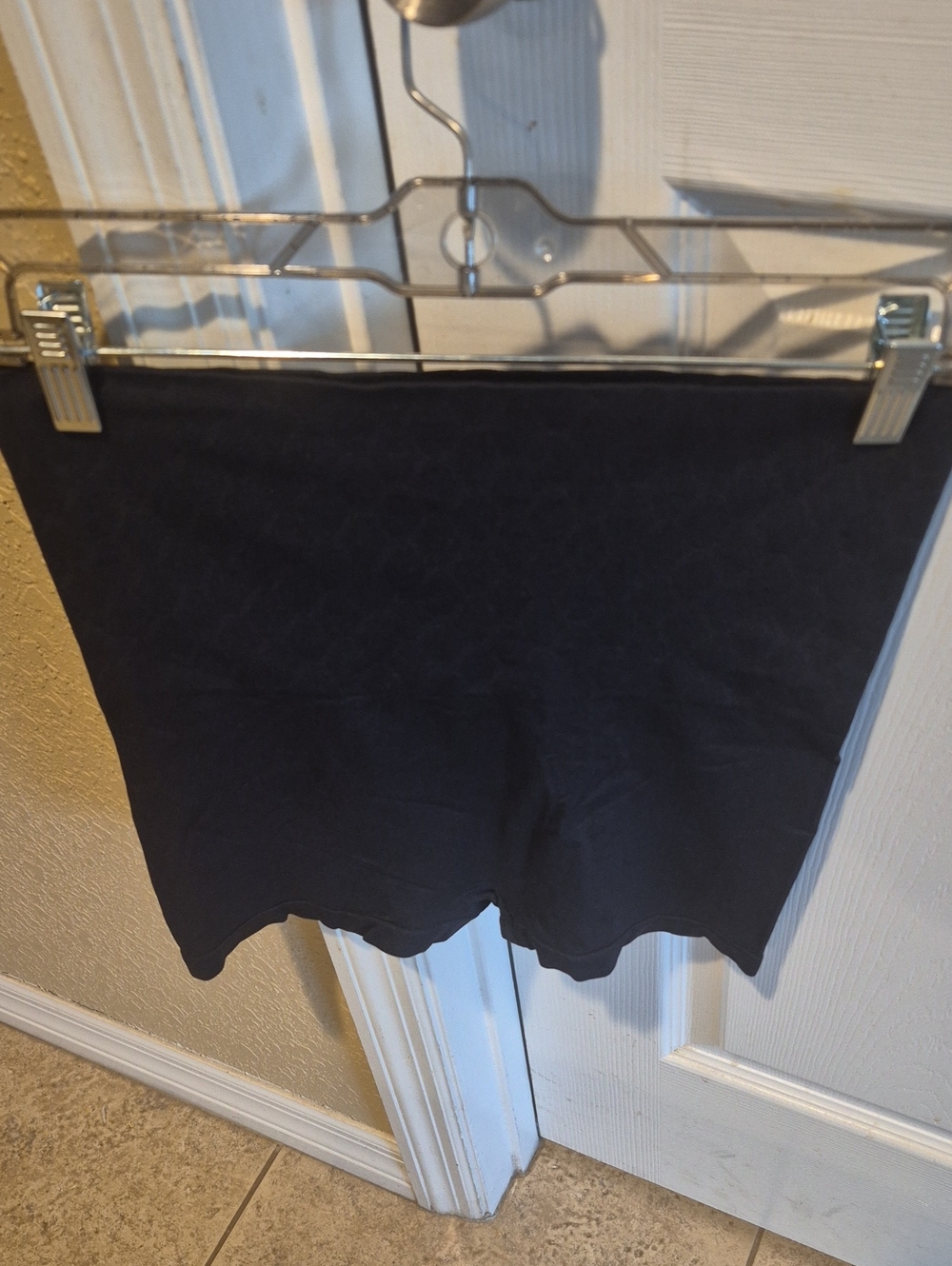 High-Waist Black Seamless Shaping Boyshorts